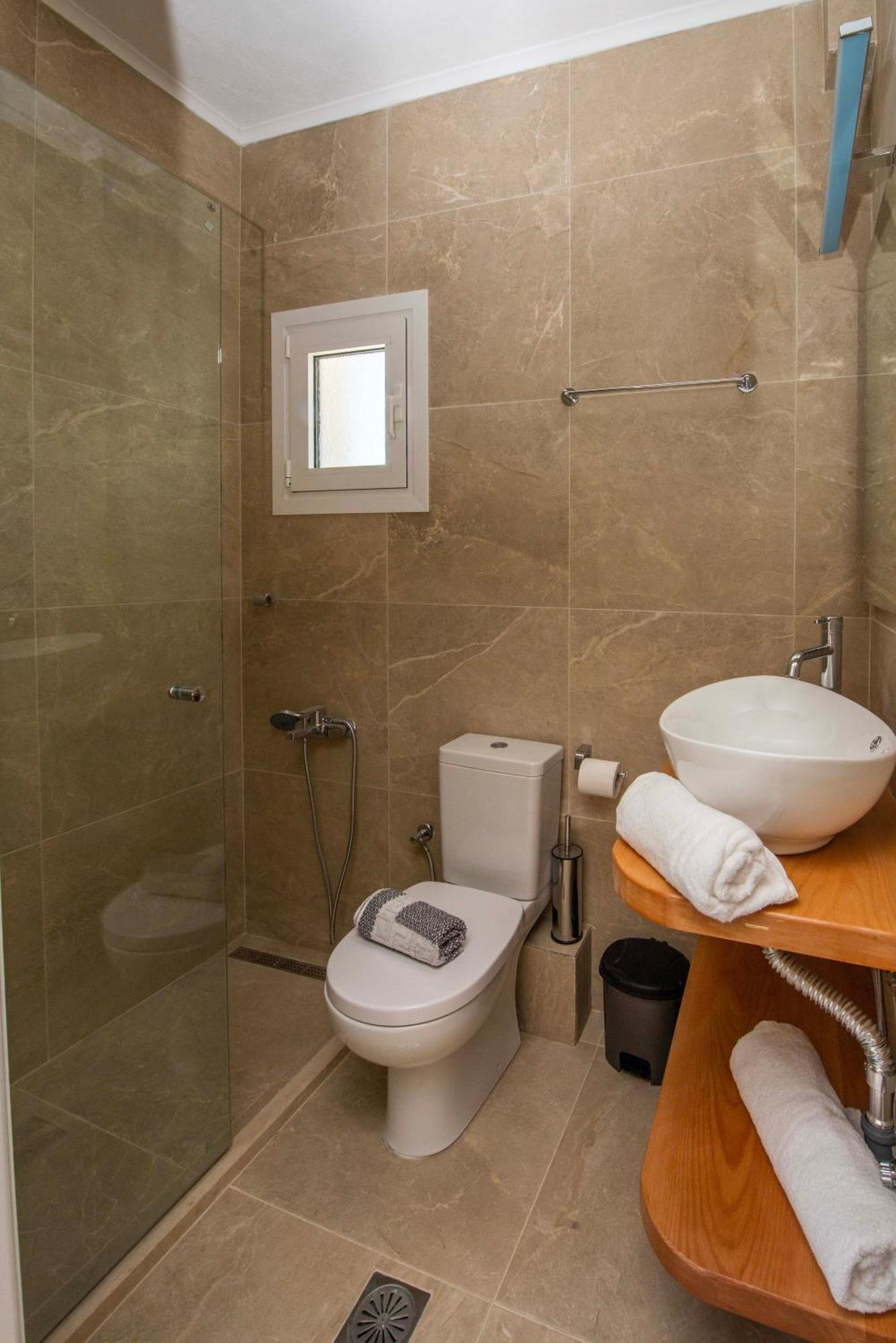 דירות Astrakeri Sea Side Hill מראה חיצוני תמונה
